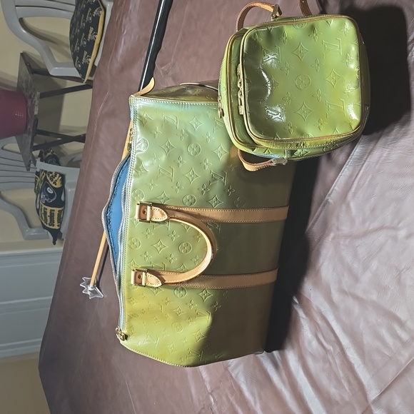 Louis vuitton vernis duffle - Picture 2 of 11